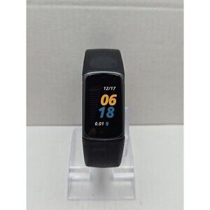 Fitbit Charge 5 Fitness Tracker GPS SpO2 Sleep Monitor Activity W/ Charger Watch